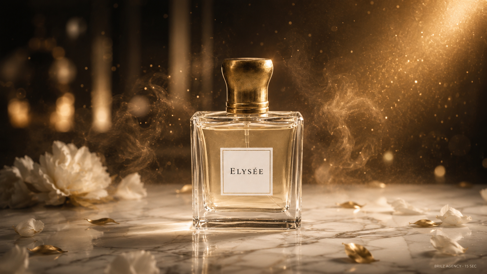 Frame vidéo cinématique — parfum Elysée